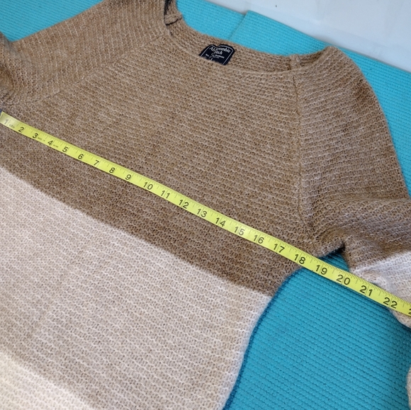 Abercrombie & Fitch Pullover Sweater Tan Cream Size S - Picture 6 of 9